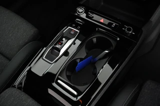 Audi Q6 306pk S edition performance 100 kWh Trekhaak Panoramadak B&O 360Camera Matrix HUD Keyless S-Line / 44