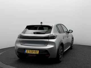 Peugeot e-208 EV GT 51 kWh 3-Fase SOH 96,5% Warmtepomp | 3D i-Cockpit | Carplay&Android | Camera | Full-Led / 6