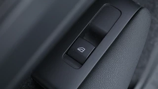 Volvo XC40 1.5 T3 Momentum Navigatie | Stoelverwarming | Trekhaak / 16