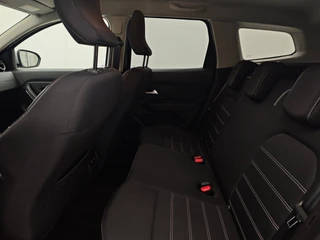 Dacia Duster 1.3 TCe Prestige | Automaat | Cruise control | Stoelverwarming | CarPlay | Camera | Parkeersensoren / 15