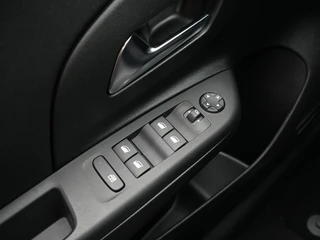 Opel Corsa-e Electric Edition 50 kWh | 3 Fase | Winterpakket | Private Lease 449,- p.m. | / 41