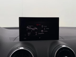 Audi Q2 35 TFSI CoD Design Automaat | Parkeersensoren | Trekhaak / 18