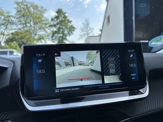 Peugeot 2008 1.2 Turbo 130 PK Allure Pack | Trekhaak 1200 KG | Navigatie | 3D Virtual Cockpit | Stoelverwarming | LED Verlichting | Half Lederen Bekleding | Keyless Start | Climate Control | Cruise Control | 17 Inch Lichtmetalen Velgen | / 25