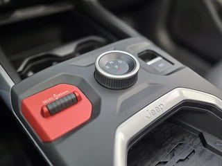 Jeep Compass First Edition 74 kWh  | Apple-Android | Panoramadak | Massagestoelen / 21