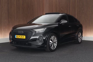 Audi Q4 Sportback e-tron 40 S edition 77 kWh SOH 93% Trekhaak Camera HUD Sonos Panoramadak Stoelverwarming Navigatie S-Line