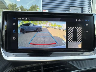 Peugeot 2008 Envy 1.2 Hybrid 110pk e-DSC6 | Apple Carplay/Android Auto | Achteruitrijcamera | Airco | Draadloze Telefoonoplader | Keyless entry/start | Parkeersensoren | Adaptief Cruise Control / 24