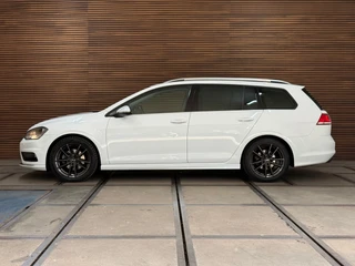 Volkswagen Golf Variant 1.4 TSI R-line | 150pk | DSG Camera | Licht+Zicht | Ambient | Winter Pakket / 12