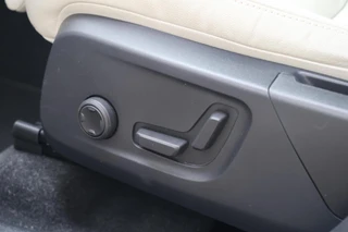 Volvo XC40 T5 Recharge Ultimate Dark | Stoelverwarming | 360° Camera | Pilot Assist | BLIS | H/K  | Leder  |  Keyless / 32