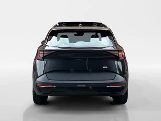Kia Sportage 1.6 T-GDi Hybrid Black Edition Advanced | TIJDELIJK ACTIE MODEL | € 3000,- INRUILVOORDEEL | Navi | Adaptive Cruise | Ambient Lighting | Panorama Schuif-/Kanteldak | Stoel-/Stuurverwarming | Elektrisch verstelbare Stoelen | / 7