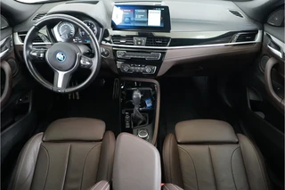 BMW X2 xDrive25e PHEV 220 pk  | SOH 93% | M Sport | Pano | Leder | Head-up | / 2