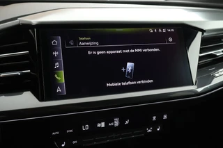 Audi Q4 Sportback e-tron 40 204pk S Edition 77 kWh SOH 91% Stoelverwarming Camera HUD Keyless ACC S-Line / 22