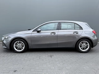 Mercedes-Benz A-Klasse BWJ 2020 180 136 PK Luxury Line AUTOMAAT  TREKHAAK | STOELVERW. | FULL LED | CAMERA | CARPLAY + ANDROID |  NAVI | CLIMA | CRUISE | LMV | PDC / 9