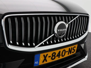 Volvo XC60 2.0 T8 455 Pk Plug-in hybrid AWD Plus Bright | Panoramadak | Trekhaak | 360° Camera | Harman Kardon | Leder | 19 Inch | 35.116 Km!! / 13