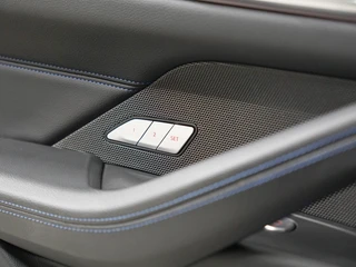 BMW 4 Serie Coupé M440i Schuifdak | Harman Kardon | M Stoelen / 12
