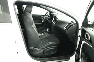 Kia ProCeed 1.5 T-GDi GT-Line Automaat  - Navigatie - Cruise Control - Stoel-/stuurverwarming - Climate Control - Fabrieksgarantie tot 01-2031 / 31