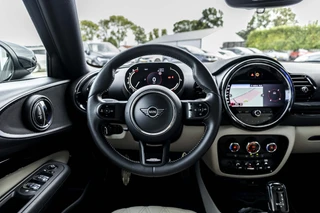 MINI Clubman 1.5 Cooper John Cooper Works  | Pano | 19" | Camera / 8