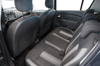 Dacia Sandero Stepway 0.9 TCe SL  Automaat Achteruitrijcamera ALL Season Banden / 19