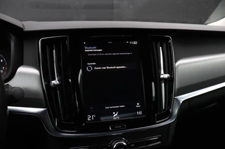 Volvo S90 2.0 T4 Momentum | CAMERA | VIRTUAL COCKPIT | CRUISE | APPLE CARPLAY | / 9