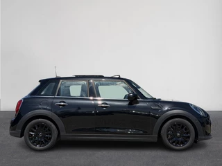 MINI 5-Door 1.5 Cooper MINI Yours / 6
