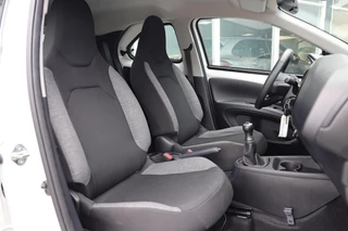 Toyota Aygo X 1.0 VVT-i MT Play|Camera|ACC|Airco| / 18