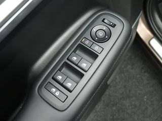 Hyundai Santa Fe 1.6 T-GDI PHEV | 7 zits | Stoelventilatie | Memory | 360 camera | / 26