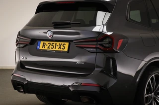 BMW X3 xDrive20i M-Sport Business Edition Plus | PANORAMADAK | STUURVERWARMING | TREKHAAK | 20" / 26