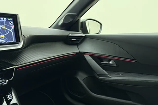Peugeot 208 1.2 PureTech 100 GT | Apple carplay/Android auto | Achteruitrijcamera + frontcamera | Navigatie | Panoramadak | Stoelverwarming | Keyless entry+start | Adaptive cruise control | / 30