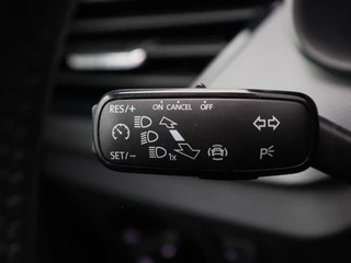 Škoda Kamiq 1.0 TSi 110 Pk Automaat Ambition | Cruise Control | Airco | Carplay | Parkeersensoren | 16 Inch | 38.595 Km !! / 20