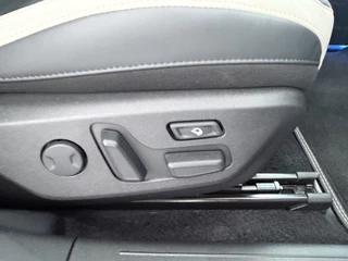 Kia EV6 GT-Line Business Edition 84 kWh  Navigatie - Stoelverwarming - Stuurverwarming - Achteruitrijcamera - Fabrieksgarantie t/m 2033 / 42