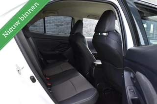 Toyota Yaris Cross 1.5 Hybrid Collection JBL MATRIX/TWO TONE/CAMERA/ETC.! / 24