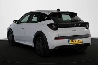 Lancia Ypsilon 1.2 Turbo Hybrid 110pk / 5
