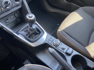Mazda 2 1.5 Skyactiv-G Comfort  | 1e eigenaar | dealer onderh. | navigatie | stoelverw. | cruise control | apple carplay / 32