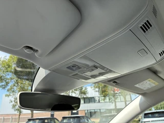 Volkswagen Passat 1.8 TSI Business Edition R Automaat | Climate control | Achteruitrij camera | Navigatie | Elektrisch Pakket | Afneembare Trekhaak | Ergo-Comfort stoel | Parkpilot | LM-Velgen | LED Verlichting / 38