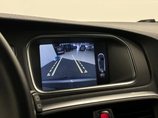 Volvo V40 1.6 T3 Summum  PANO LEER CAMERA NAVIGATIE ECC CRUISE LM. / 37