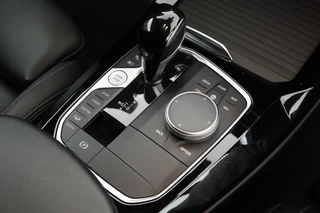 BMW X3 xDrive30e 292pk High Executive M Sport Camera Leder Panoramadak Stoelverwarming Navigatie / 35