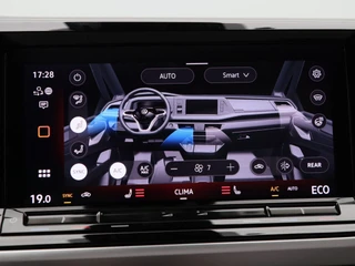 Volkswagen Multivan 1.5 eHybrid 245 Pk L2 Bulli Edition 4Motion | 6-Persoons | Panoramadak | Harman & Kardon | Camera | Trekhaak | 19 Inch | 5.703 Km !! / 31