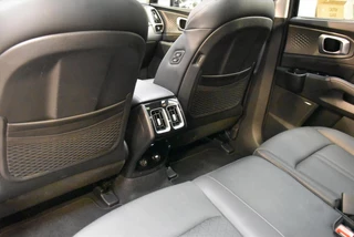 Kia Sorento 1.6 T-GDi 230pk Hybrid Aut 5-zitpl. DynamicPlusLine |Schuifdak! 1650kg Trekg. / 14