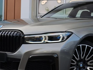 BMW 7-serie 750i xDrive High Executive | M-sport | €190.219 NIEUW!! | Full Options | / 89