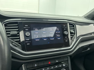 Volkswagen T-Roc 1.5 TSI R Line | Schuifdak | Camera | Navi | Virtual Dash | Stoelverw. | Adaptive Cruise / 18
