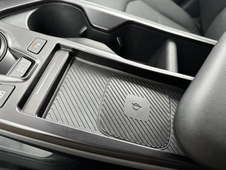 Kia EV6 Light Edition 63 kWh | Demo | Navi | Clima | Adaptieve Cruise | Camera | Stuur-/Stoelverwarming | Privacy Glass | Apple Carplay | Android Auto / 22