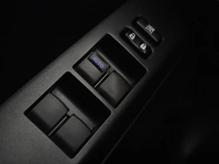 Toyota RAV4 2.5 Hybrid AWD Executive / 13