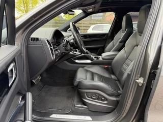 Porsche Cayenne 4.0 TURBO S E-HYBRID Achteras sturing Head Up Pano Keramisch / 23