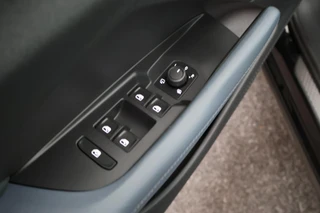 CUPRA Terramar 1.5 TSI 272pk e-Hybrid VZ Performance 360Camera Keyless Stoelverwarming Panoramadak Navigatie / 15