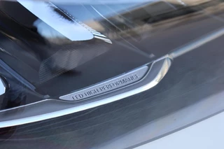 Mercedes-Benz B-Class 200 Luxury Line Panoramadak / Stuurwielverwarming / Stoelverwarming / 51