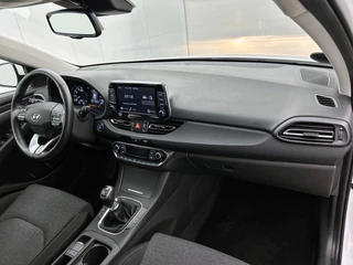 Hyundai I30 Wagon 1.0 T-GDi MHEV Comfort | Cruise control | Stoel/stuurverwarming | Camera / 12