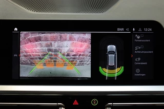 BMW 3 Serie Touring 320i High Executive M Sport Pakket Automaat  / Live Cockpit Professional / Cruise Control / Stoelverwarming / Active Guard Plus / Hifi / LED / Climate Control / Leder / 19 Inch / DAB / 32