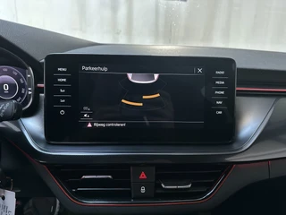Skoda Scala 1.0 TSI 110pk DSG Sport Business Navigatie Parkeersensoren Virtual Cockpit / 26