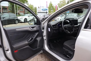 Ford Focus Wagon 125PK HYBRID TITANIUM-X VIRTUAL-COCKPIT B&O AUDIO CLIMA P-SENSOREN 17"LMV LED CAMERA WINTERPACK NL-AUTO / 7