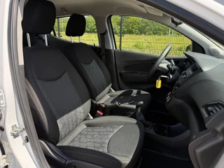 Opel KARL 1.0 ecoFLEX 120 Jaar Edition| Bluetooth | Cruise Control| AIRCO / 23