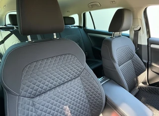 Skoda Superb Combi 1.4 TSI iV AUTOMAAT Business Edition Sport, digitaal cockpit, electrisch bedienbare trekhaak / 24